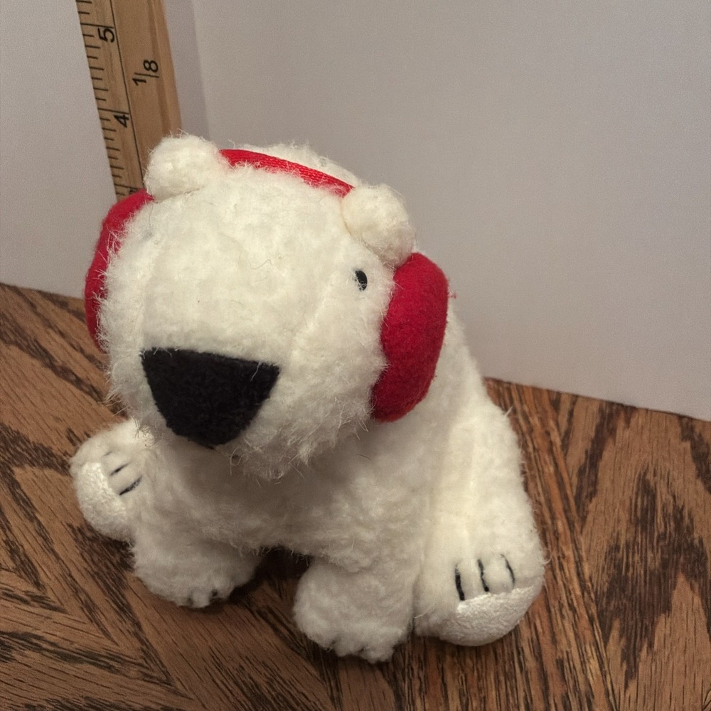 Hi I'm Junior Bath Body Works Stuffie polar Bear With Red‎ Earmuffs Vintage